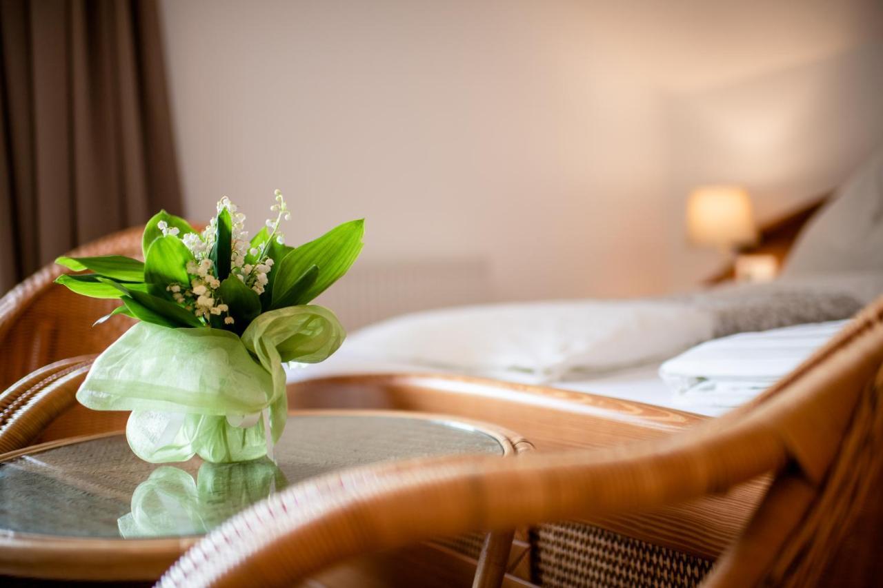 Hotel Irmgard Strass im Attergau Екстер'єр фото