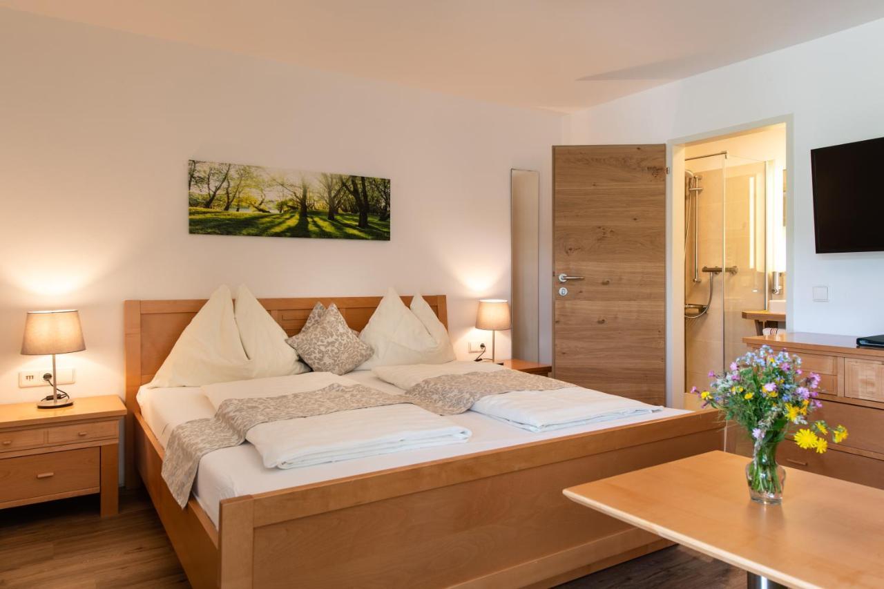 Hotel Irmgard Strass im Attergau Екстер'єр фото