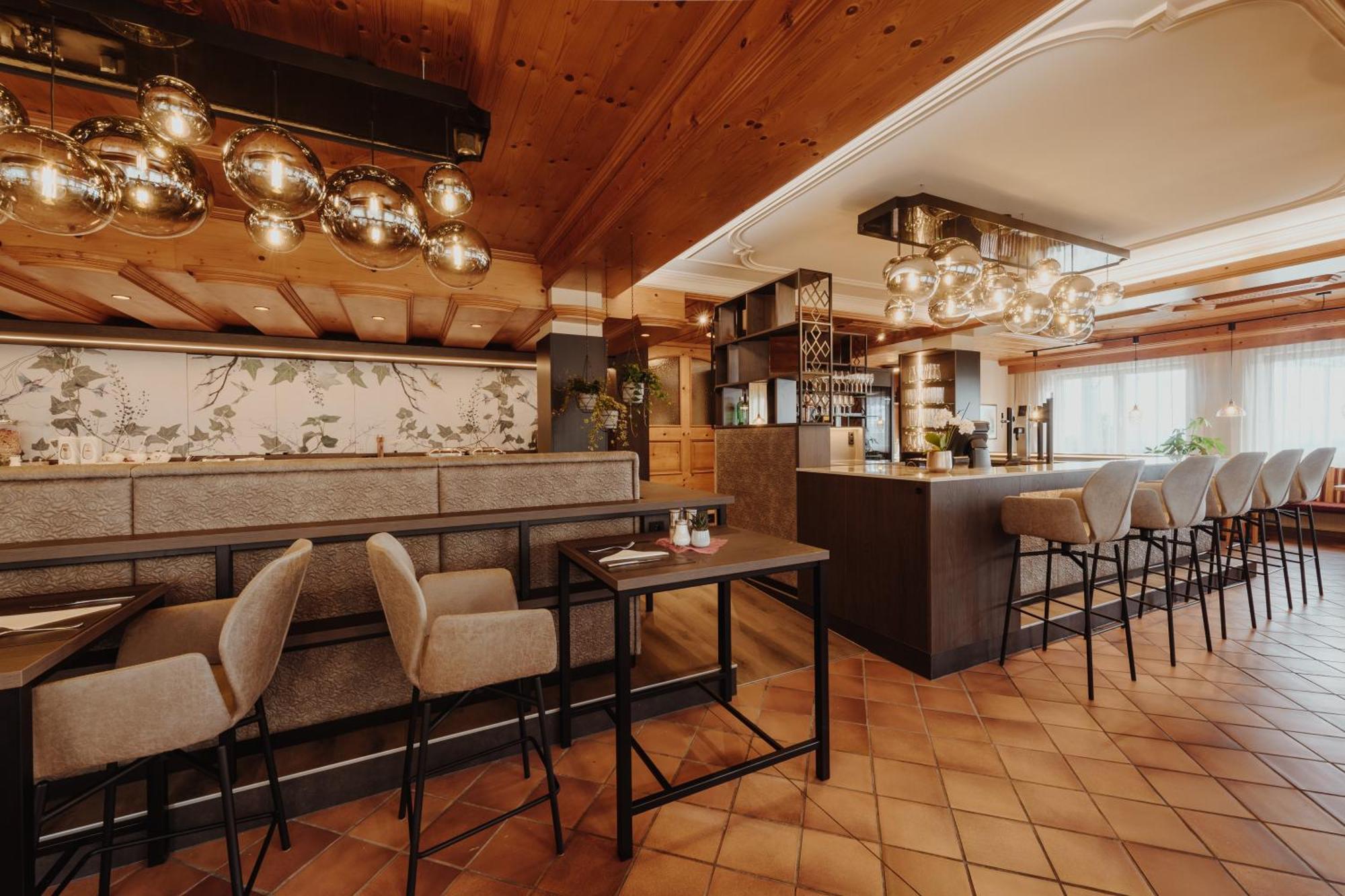 Hotel Irmgard Strass im Attergau Екстер'єр фото