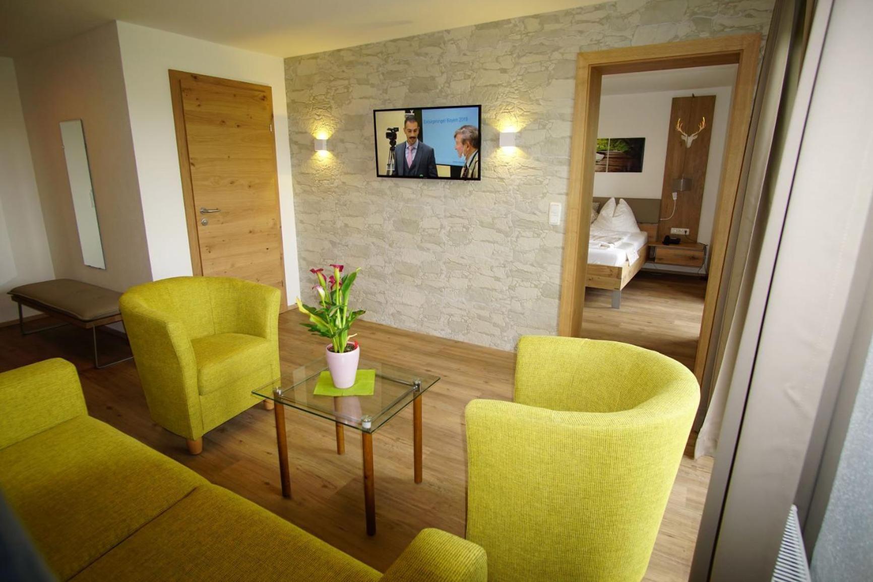 Hotel Irmgard Strass im Attergau Екстер'єр фото