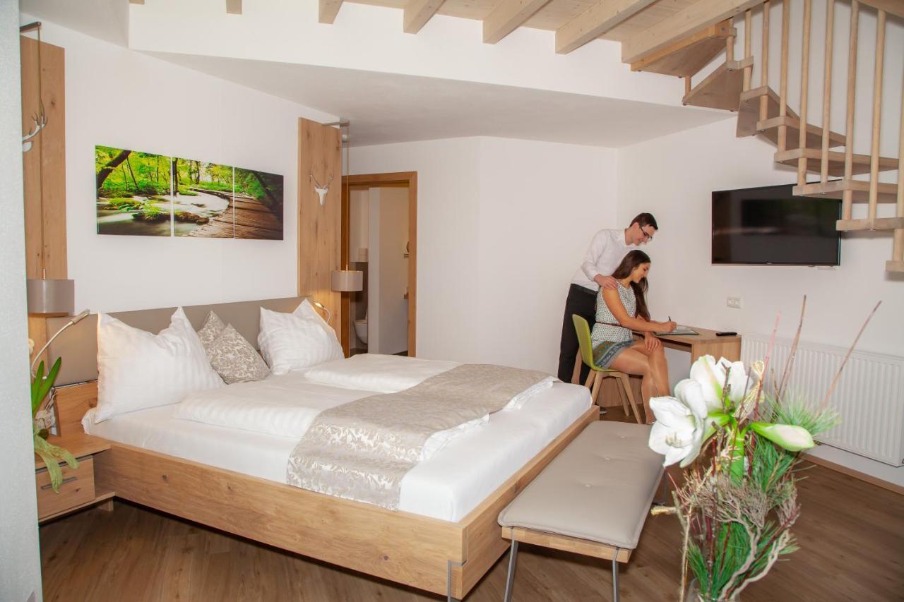 Hotel Irmgard Strass im Attergau Екстер'єр фото